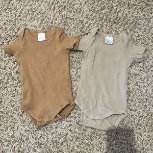Mebie Baby Onesies 12-18 mo